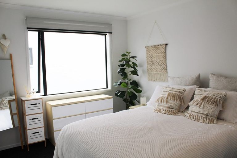 Photo of property in 20 Frank Gill Road, Hobsonville, Auckland, 0616