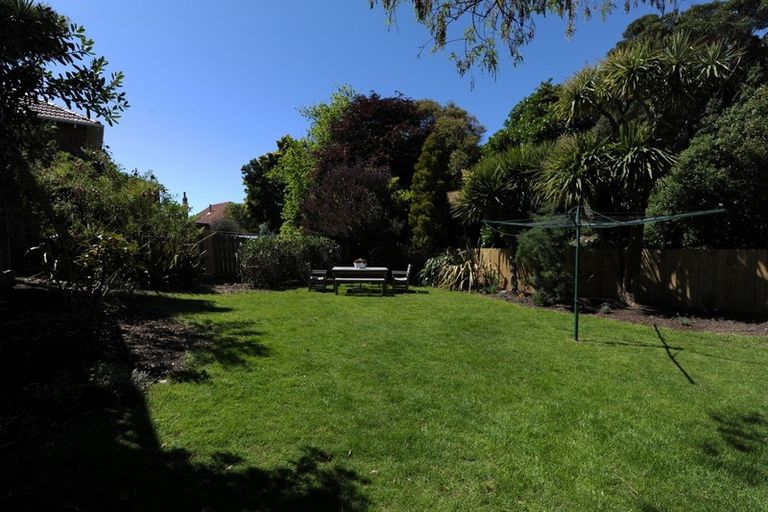 Photo of property in 83 Norfolk Street, Saint Clair, Dunedin, 9012