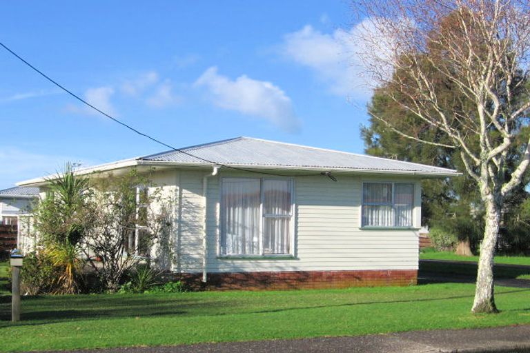 Photo of property in 39 Hatton Road, Orewa, 0931