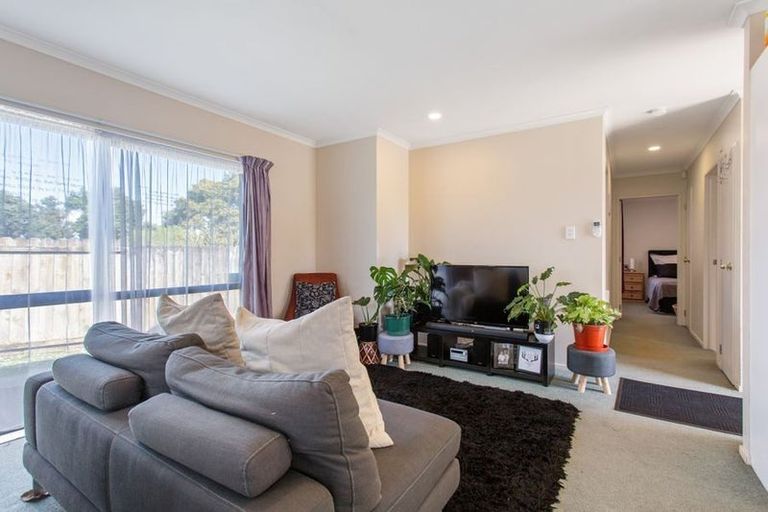 Photo of property in 2b Hastie Avenue, Mangere Bridge, Auckland, 2022