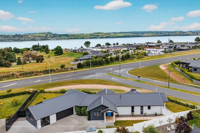 Photo of property in 6 Kamaka Street, Wharewaka, Taupo, 3330