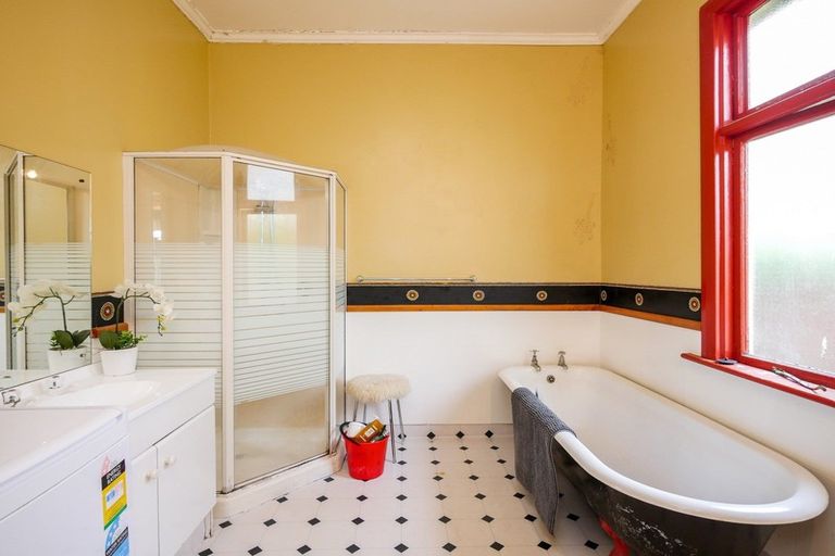 Photo of property in 51 Cole Street, Caversham, Dunedin, 9012