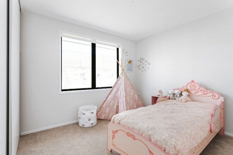 Photo of property in 22 Stingray Drive, Omokoroa, 3114