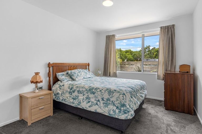 Photo of property in 2/321 Burwood Road, Burwood, Christchurch, 8083