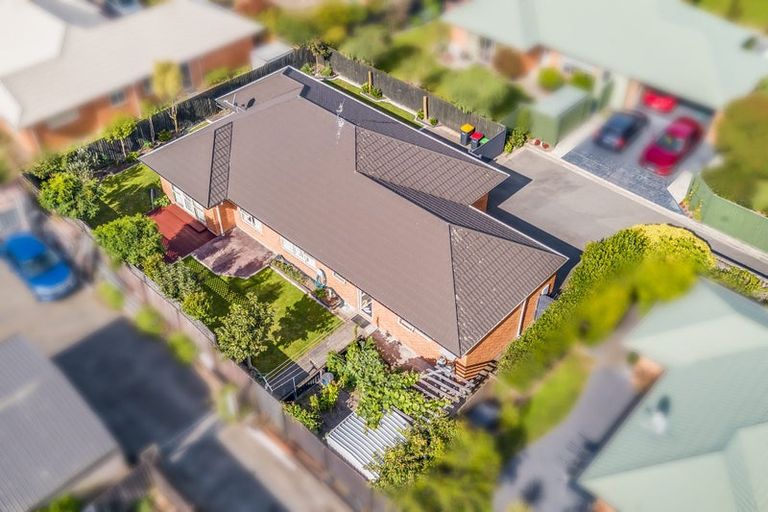 Photo of property in 54 Englefield Road, Northwood, Christchurch, 8051