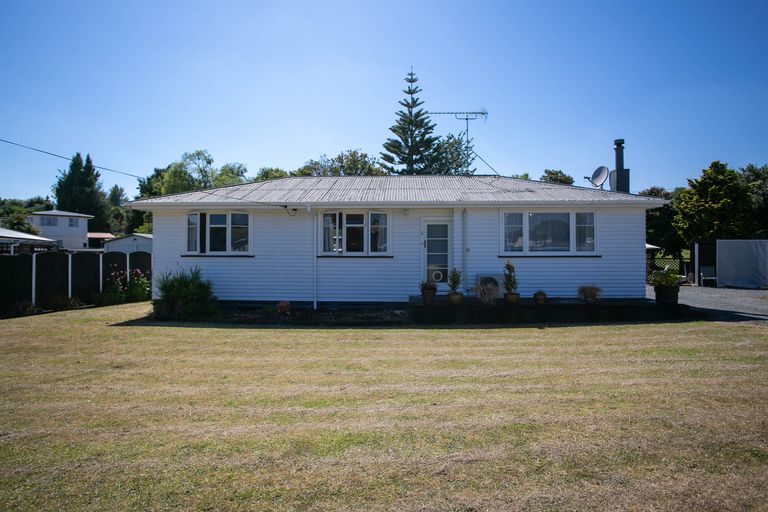 Photo of property in 1 Griffiths Street, Putaruru, 3411