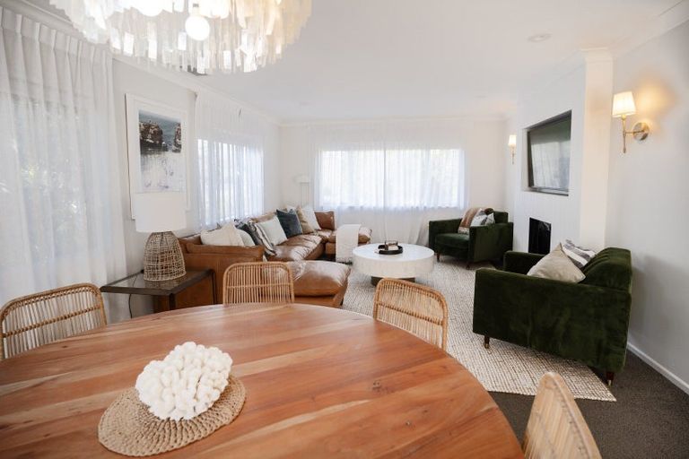 Photo of property in 4 Brandon Road, Manly, Whangaparaoa, 0930