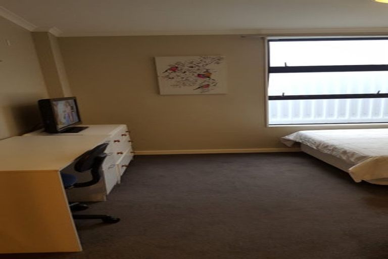 Photo of property in Aitken Street Apartments, 716/5 Aitken Street, Thorndon, Wellington, 6011
