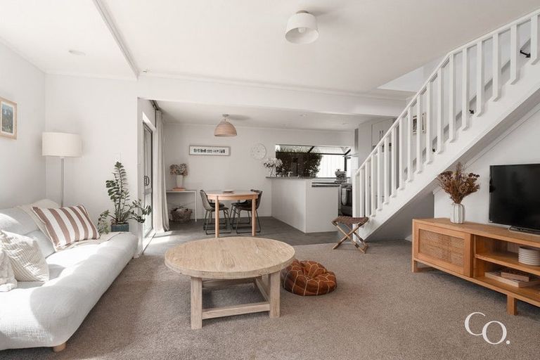 Photo of property in 6b Canberra Place, Bellevue, Tauranga, 3110