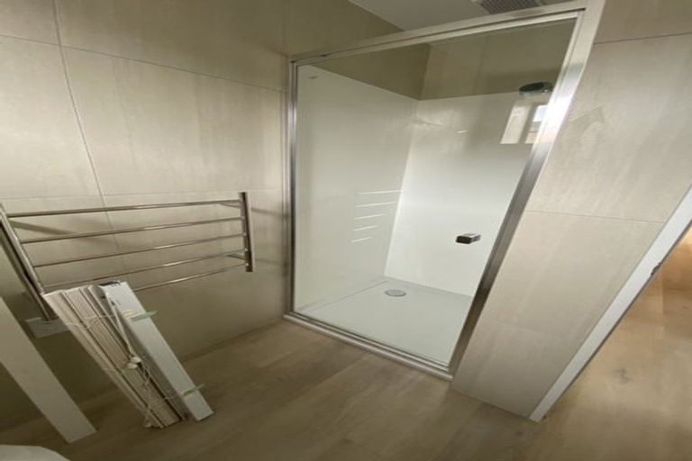 Photo of property in 201/36c Greenslade Crescent, Northcote, Auckland, 0627