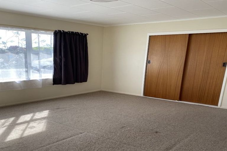 Photo of property in 26 Oxford Street, Taradale, Napier, 4112