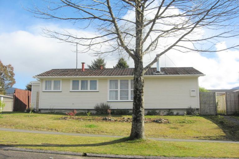 Photo of property in 65 Rota Street, Turangi, 3334