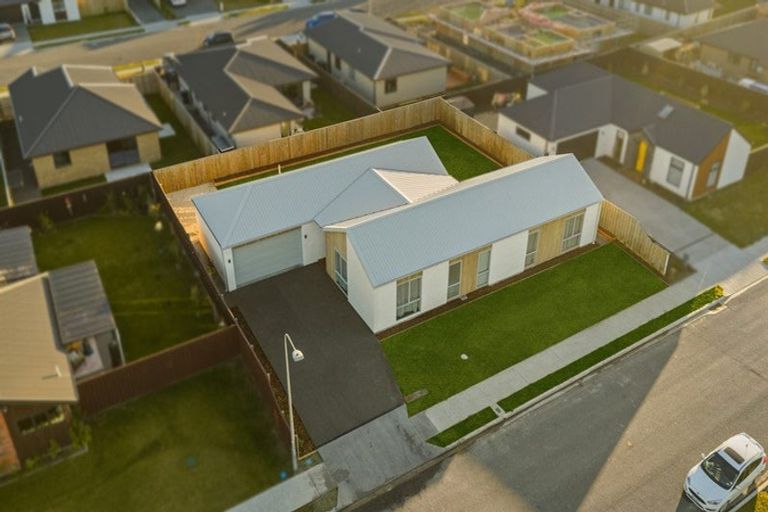 Photo of property in 20 Greig Crescent, Amberley, 7410