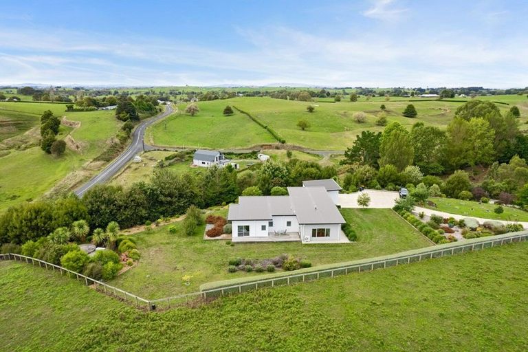 Photo of property in 67 Limeworks Loop Road, Te Pahu, Hamilton, 3285