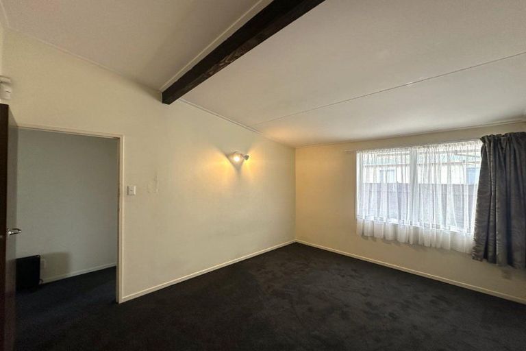 Photo of property in 77-81 Botanical Road, Takaro, Palmerston North, 4412