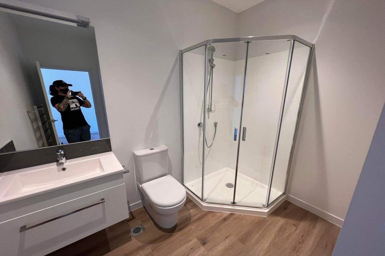 Photo of property in 5/38 Jane Maree Road, Kumeu, 0810