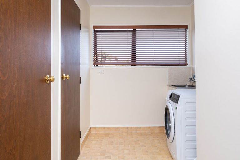 Photo of property in 9 Cumberland Rise, Taradale, Napier, 4112