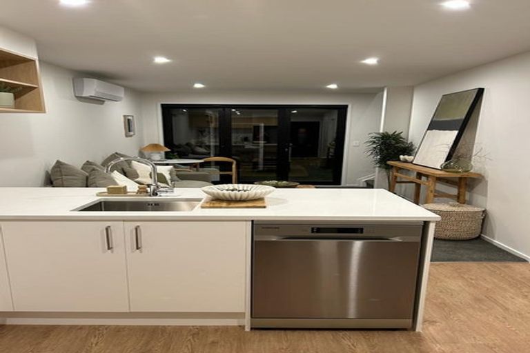 Photo of property in 6/793 Te Atatu Road, Te Atatu Peninsula, Auckland, 0610