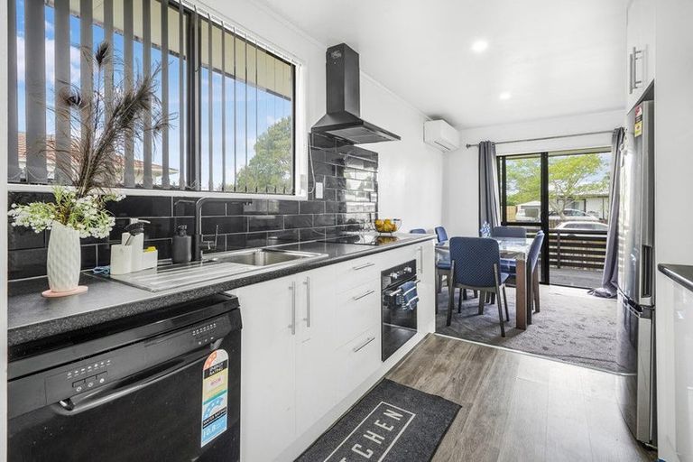 Photo of property in 20a Crawshaw Drive, Nawton, Hamilton, 3200