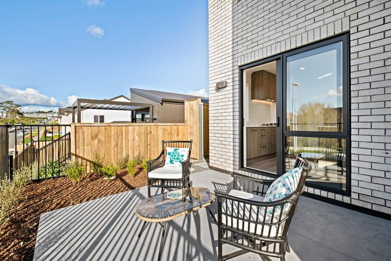 Photo of property in 20 Kilcadden Drive, Flat Bush, Auckland, 2019