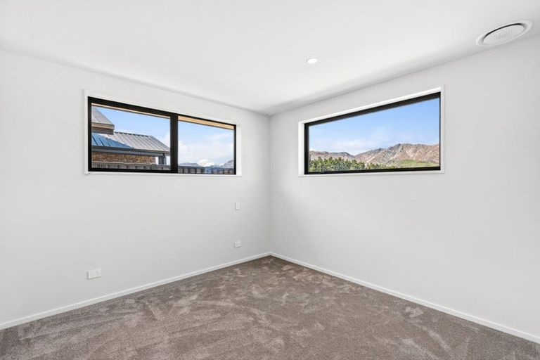 Photo of property in 22 Gillespie Street, Lake Hawea, 9382