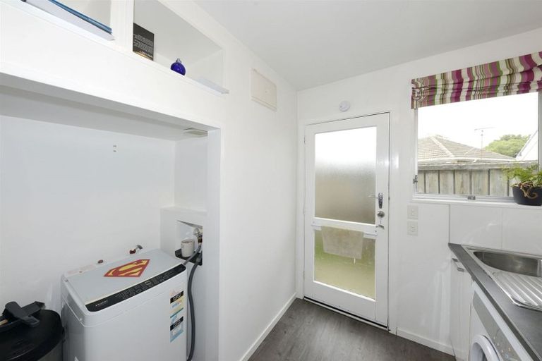 Photo of property in 2/78 Bamford Street, Woolston, Christchurch, 8023