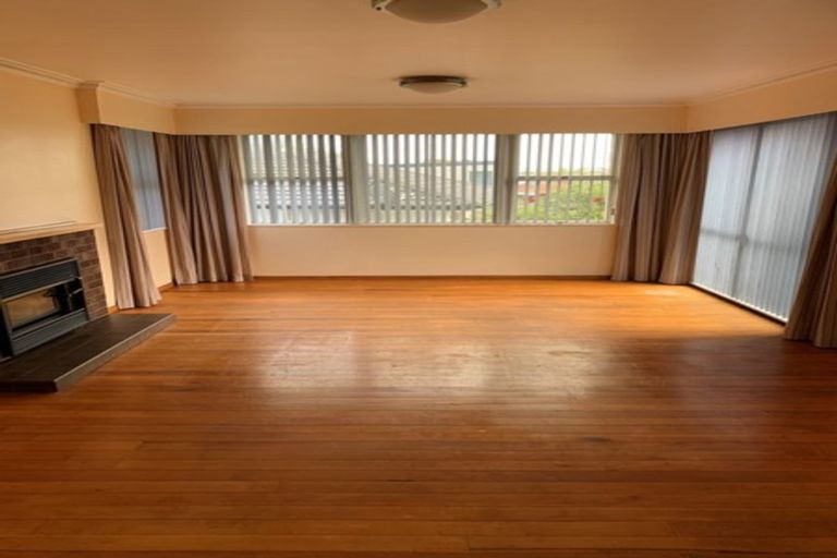 Photo of property in 58 Cardiff Road, Pakuranga, Auckland, 2010