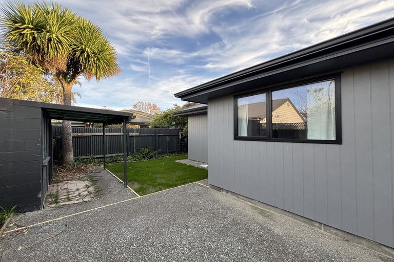 Photo of property in 5 Haslett Place, Upper Riccarton, Christchurch, 8041