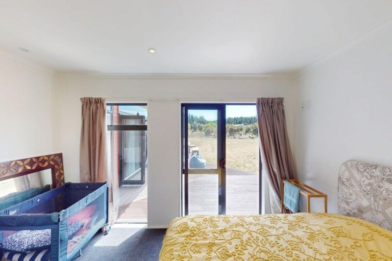 Photo of property in 10 Mowhia Grove, Waitarere, Levin, 5510