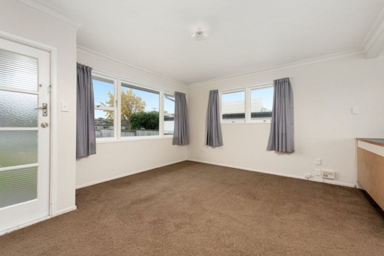 Photo of property in 33a Ngatai Road, Otumoetai, Tauranga, 3110