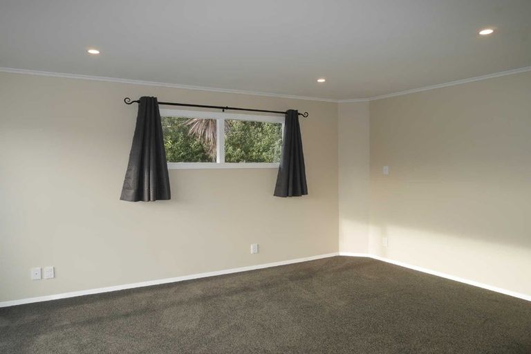 Photo of property in 84 Ruapehu Street, Paraparaumu, 5032