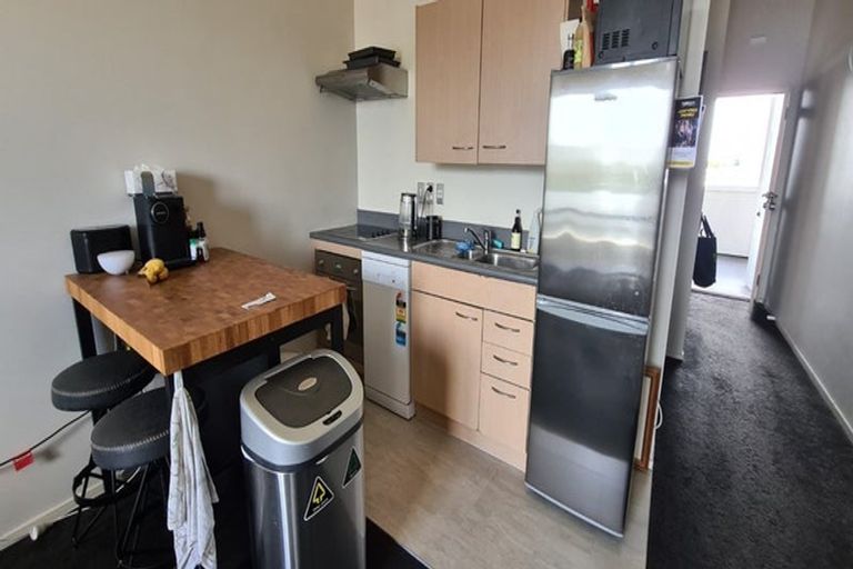 Photo of property in 304/3 Morningside Drive, Morningside, Auckland, 1025