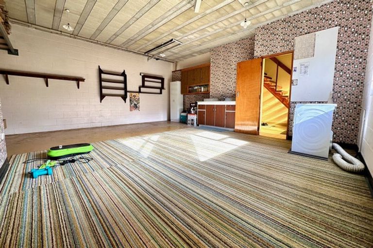 Photo of property in 18 Edinburgh Place, Balclutha, 9230