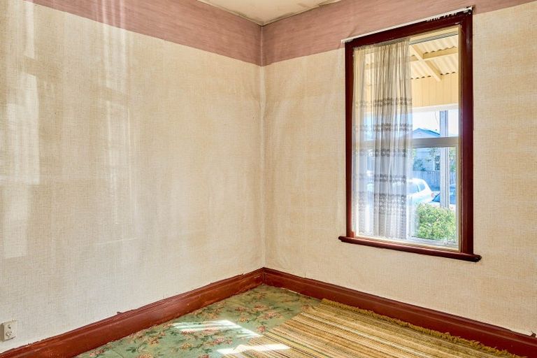 Photo of property in 36 Queen Street, Petone, Lower Hutt, 5012