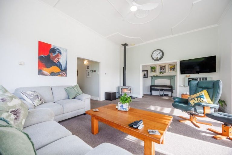 Photo of property in 185 Albert Road, Tokomaru, Palmerston North, 4474