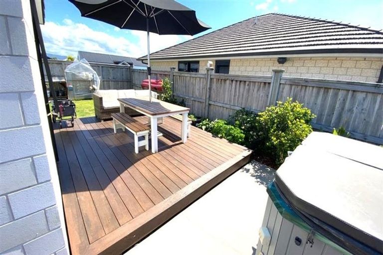 Photo of property in 2 Selliera Place, Papamoa Beach, Papamoa, 3118