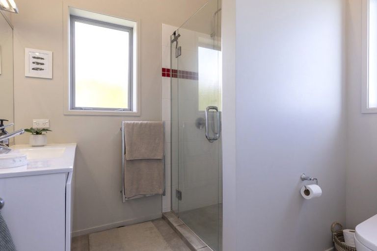 Photo of property in 43 Victory Drive, Wharewaka, Taupo, 3330