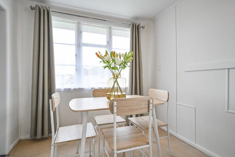 Photo of property in 404 Montgomery Street, Raureka, Hastings, 4120