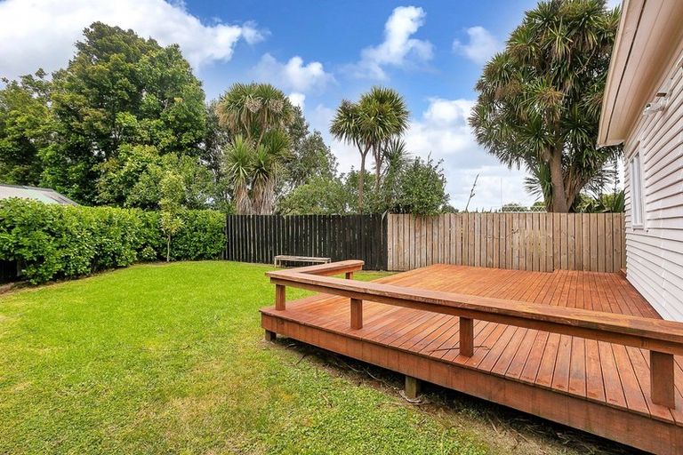 Photo of property in 36a Hereford Street, Te Atatu Peninsula, Auckland, 0610