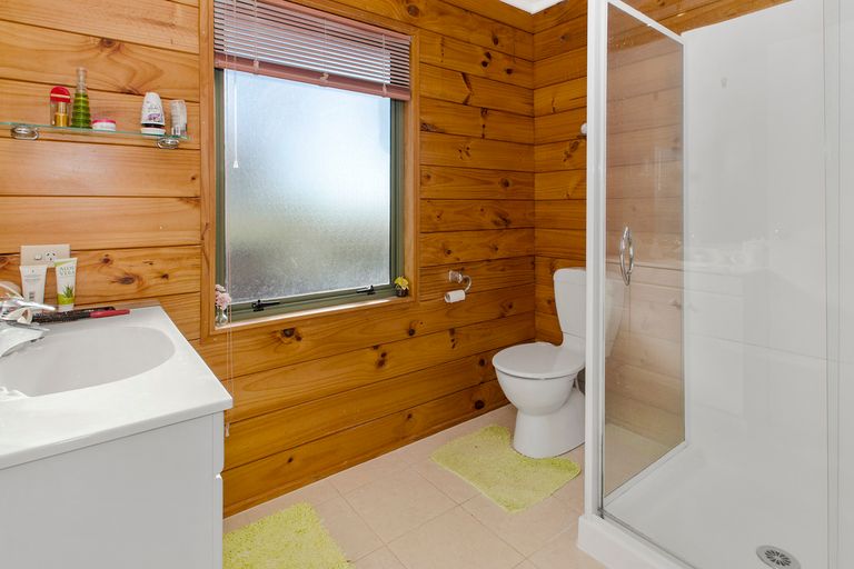 Photo of property in 25 Muirfield Street, Wattle Downs, Auckland, 2103