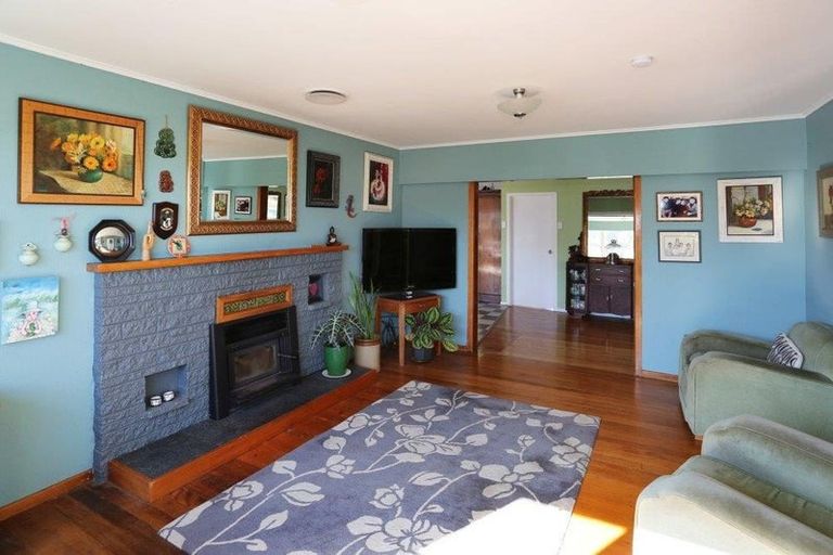 Photo of property in 31 Victoria Avenue, Waiuku, 2123