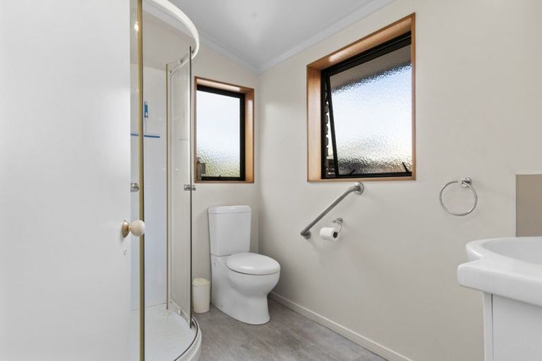 Photo of property in 93 Taylor Street, Cambridge, 3434