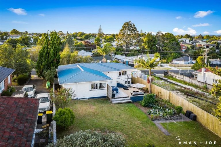 Photo of property in 106 Seabrook Avenue, New Lynn, Auckland, 0600