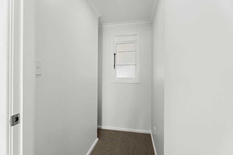 Photo of property in 8 Grey Street, Waitara, 4320