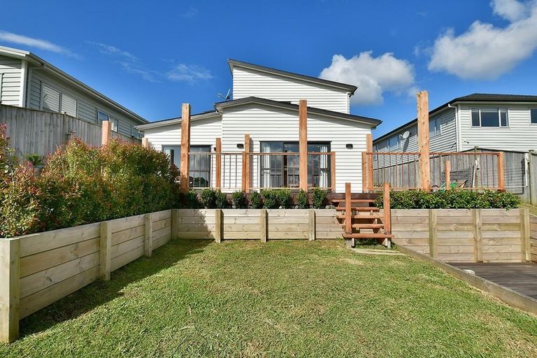 Photo of property in 46 Harvest Avenue, Orewa, 0931