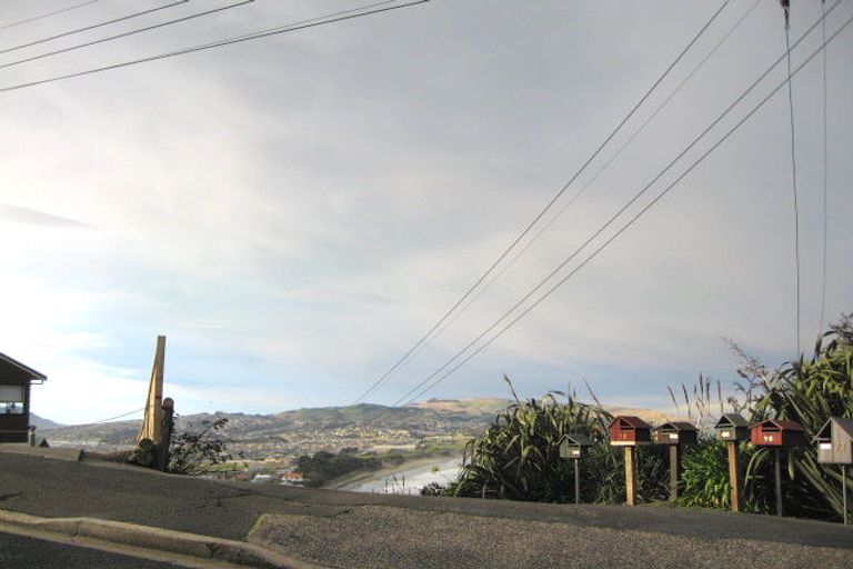 Photo of property in 72 Cliffs Road, Saint Clair, Dunedin, 9012