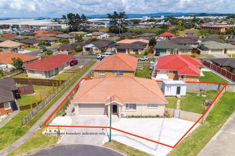Photo of property in 11 Chayward Place, Mangere, Auckland, 2022