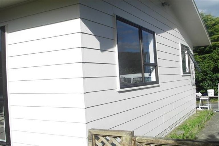 Photo of property in 19b Stockdale Street, Wainuiomata, Lower Hutt, 5014