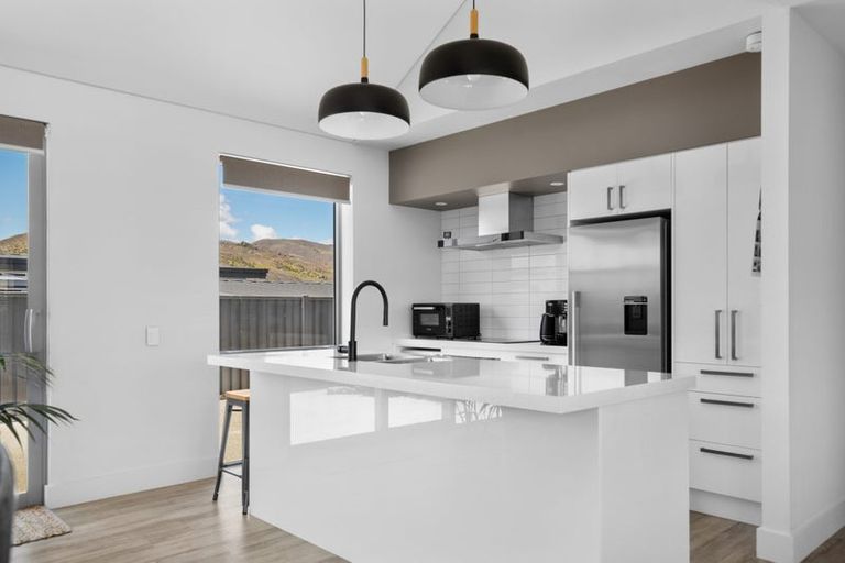 Photo of property in 7 Mckellar Court, Cromwell, 9310