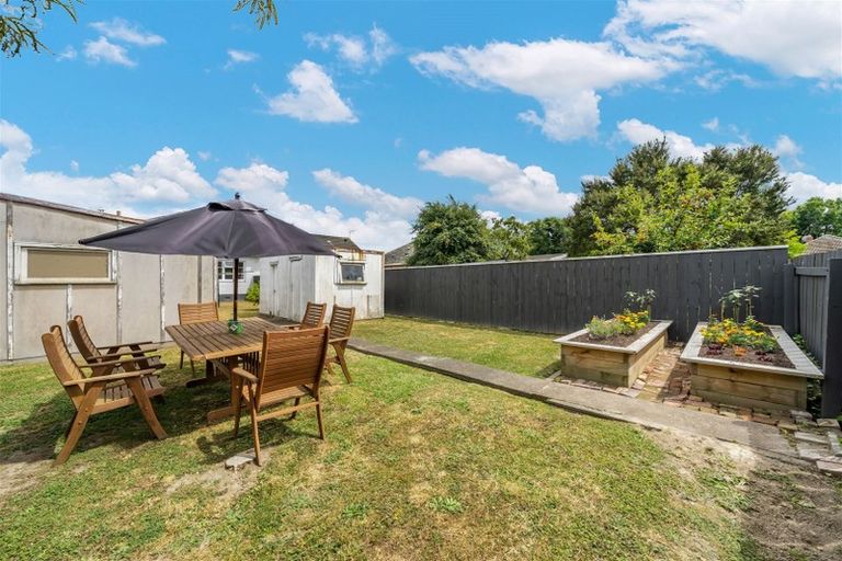 Photo of property in 4 Treadwell Street, Naenae, Lower Hutt, 5011
